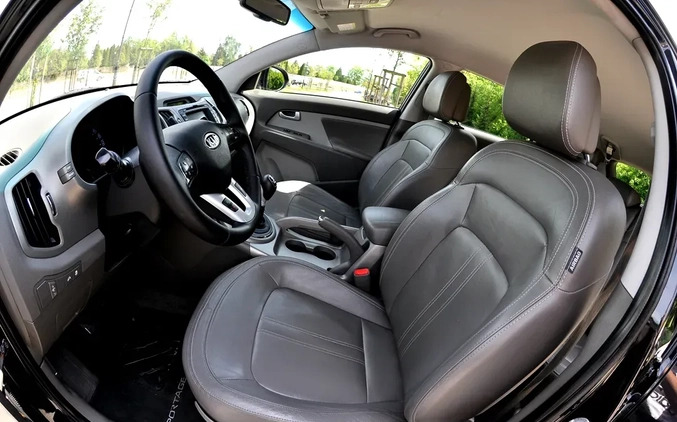 Kia Sportage cena 39900 przebieg: 194000, rok produkcji 2011 z Duszniki-Zdrój małe 529